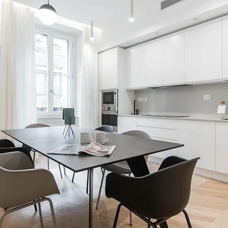 Italianway Comfort - Pindemonte 1 Апартаменты *
