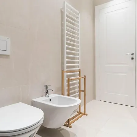 Italianway Comfort - Pindemonte 1 Апартаменты *